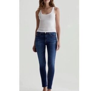 AG Adriano Goldschmied The Middi Ankle Mid-Rise Legging Ankle Jean